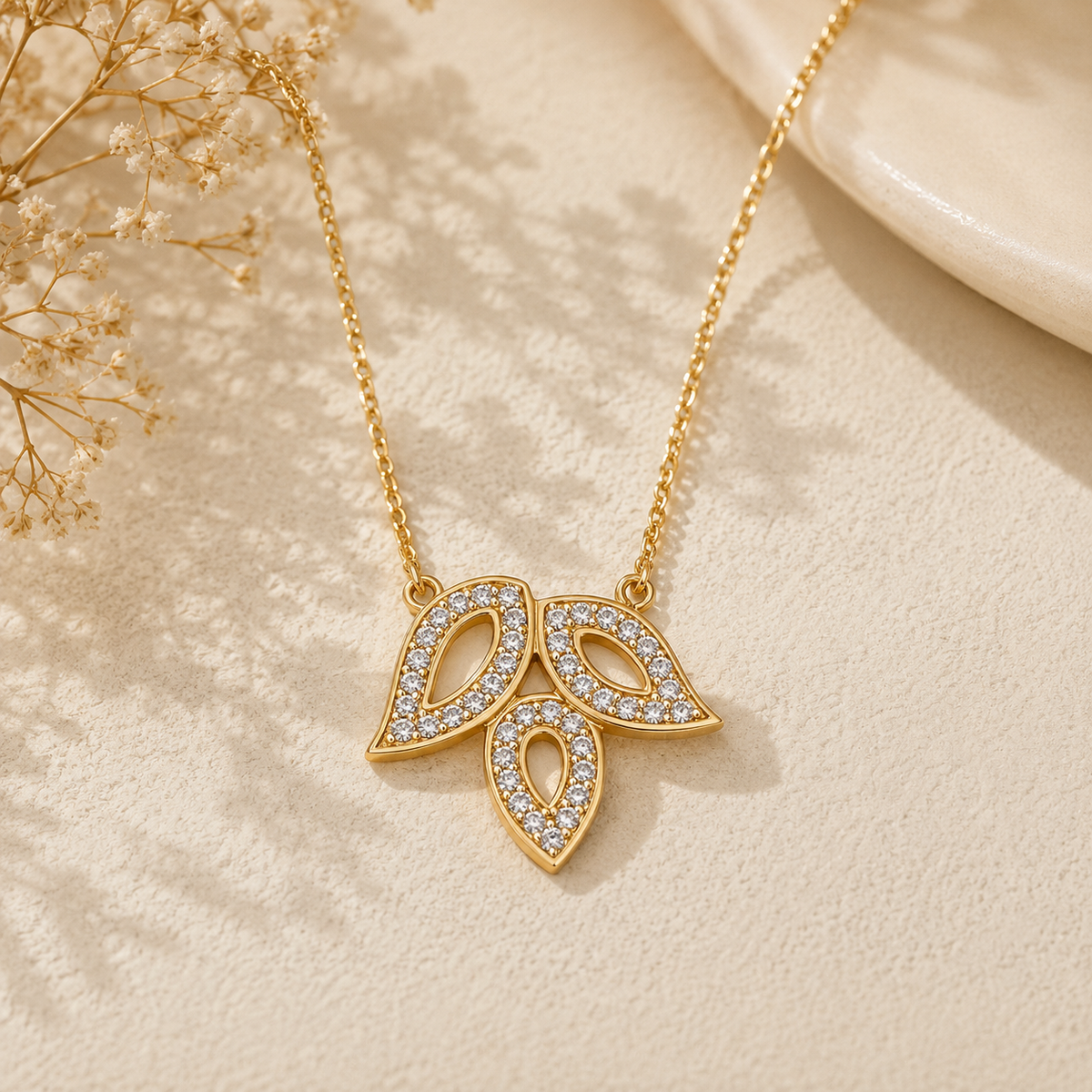 Luxe Leaf Necklace Set